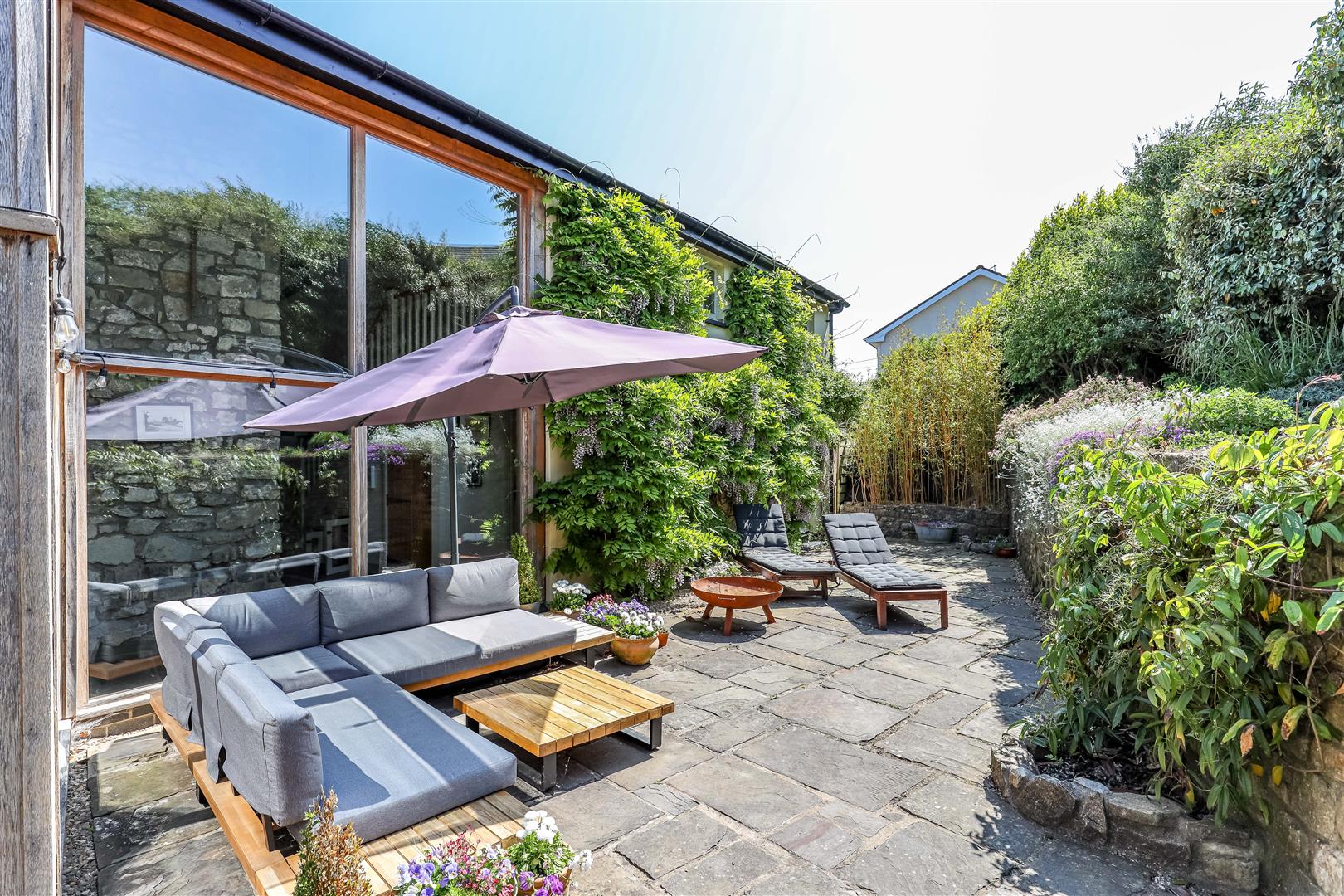 Church Street, Llysworney, Near Cowbridge, Vale of Glamorgan, CF71 7NQ